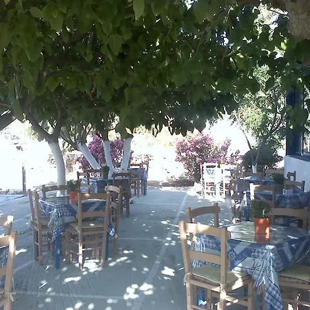 Isalos Hotell Livadi (Serifos)