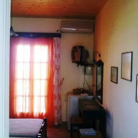 Hotel Isalos Livadi (Serifos)